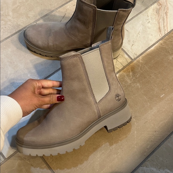 Timberland Women's Taupe Ankle Booties - Picture 3 of 4